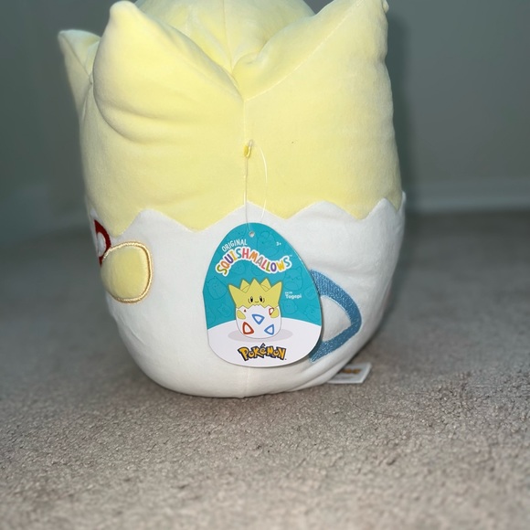 New 10” Pokémon Togepi Squishmallows - Picture 8 of 9